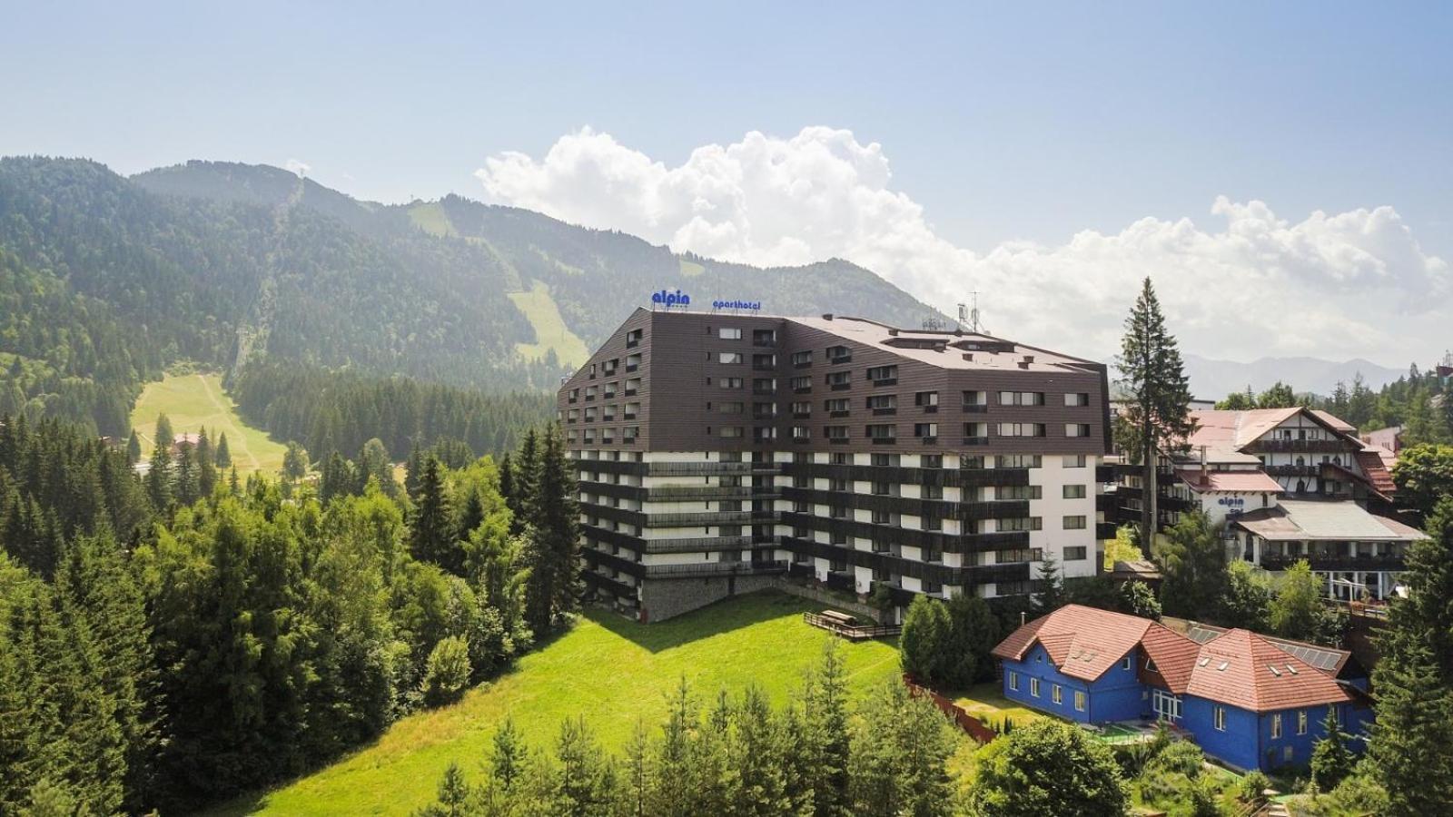 Alpin Resort Hotel Poiana Brasov Exterior photo